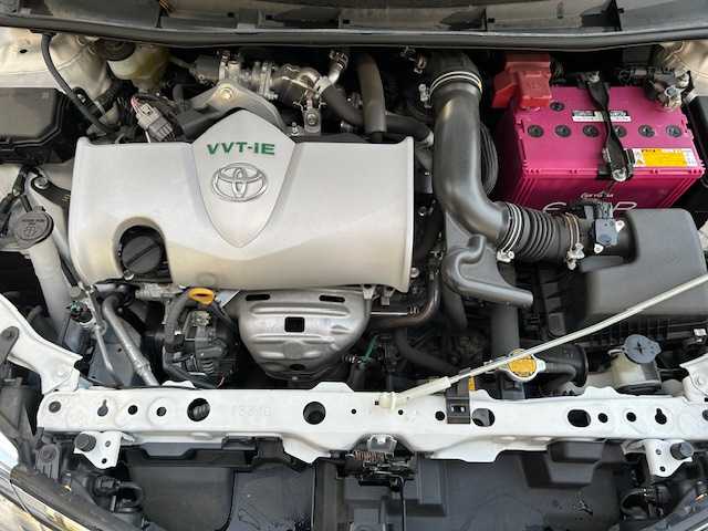 トヨタ カローラ フィールダー 1．5G 道東・釧路十勝 2015(平27)年 3.1万km スーパーホワイトⅡ トヨタセーフティーセンス/カーテンエアバッグ/純正オーディオ/CD/USB/AUX/デアイサー/ナノイー/前後ドライブレコーダー/社外エンジンスターター/社外アルミ付夏タイヤ積込