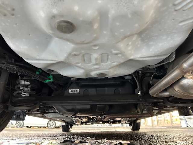 トヨタ カローラ フィールダー 1．5G 道東・釧路十勝 2015(平27)年 3.1万km スーパーホワイトⅡ トヨタセーフティーセンス/カーテンエアバッグ/純正オーディオ/CD/USB/AUX/デアイサー/ナノイー/前後ドライブレコーダー/社外エンジンスターター/社外アルミ付夏タイヤ積込