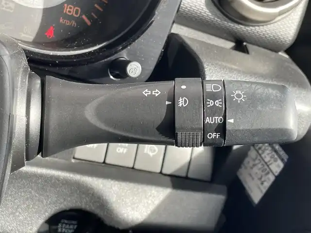 スズキ ジムニー シエラ JC 和歌山県 2020(令2)年 4.1万km ブルーイッシュブラックパール3 ダムドダンパー/ダムドグリル/ブロックタイヤ/純正7インチディスプレイオーディオ/バックカメラ/４WD/衝突軽減ブレーキ/クルーズコントロール/レーンキープアシスト/オートライト/ダウンヒルアシストコントロール/シートヒーター/ドラレコ/ビルトインETC/ヒーテッドドアミラー/ヒルディセントコントロール/LEDヘッドライト/フォグランプ