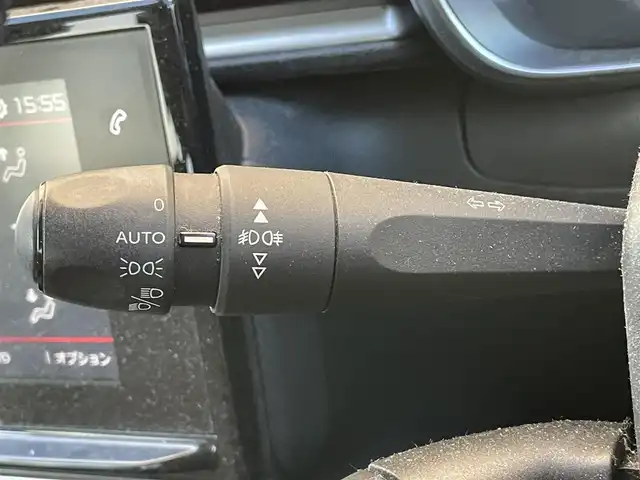 シトロエン Ｃ３ シャイン 千葉県 2018(平30)年 4.5万km オレンジ 衝突軽減ブレーキ/レーンキープアシスト/ブラインドスポットモニター/クルーズコントロール/純正メーカーディスプレイナビ/・BT/USB/バックカメラ/ステアリングスイッチ/ETC/LEDヘッドライト/オートライト/フォグライト/スマートキー/プッシュスタート/フロアマット/純正16インチAW