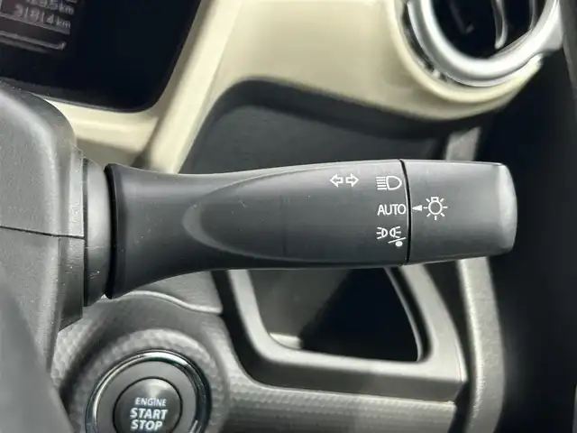 スズキ クロスビー HYBRID MV 静岡県 2020(令2)年 3.2万km タフカーキパールメタリック 社外ナビ/バックカメラ/ACC/スマートキー/純正16AW/フルセグ/CD/DVD再生/ETC/パドルシフト/プッシュスタート/純正フロアマット/Bluetooth/オートライト/デュアルカメラブレーキサポート
