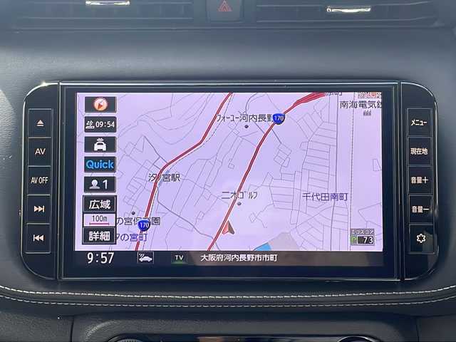 日産 キックス X 大阪府 2020(令2)年 4.6万km ブリリアントホワイトパール/ピュアブラック 2トーン ワンオーナー/プロパイロット/インテリジェントルームミラー/アラウンドビューモニター/エマージェンシーブレーキ/車線逸脱警報/車線逸脱防止支援/純正9インチナビ/フルセグTV・Bluetooth・DVD再生/ETC/電子パーキングブレーキ/オートホールド/LEDヘッドライト/クリアランスソナー/純正17インチアルミホイール/純正フロアマット/ヘッドライトレベライザー/ハーフレザーシート/オートハイビーム/ルーフレール/取説/保証書/スペアキーｘ１