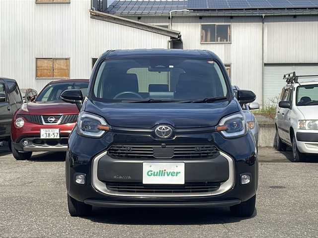 トヨタ シエンタ ハイブリッド Z 福井県 2023(令5)年 2.9万km ブラック ワンオーナー /4WD/３列シート/純正メモリナビゲーション/（Bluetooth）/フルセグテレビ /360°カメラ/プリクラッシュセーフティ/レーンキープアシスト/アダプティブクルーズコントロール/ブラインドスポットモニター/モデリスタ15インチアルミホイール/オートリトラミラー /オートライト/オートハイビーム/クリアランスソナー /AC100V/USBポート/充電ポート/両側電動スライドドア/ETC（ビルトイン）/ステアリングヒーター/シートヒーター /LEDヘッドライト/LEDフォグランプ/スマートキー/プッシュスタート/保証hそ/取扱説明書