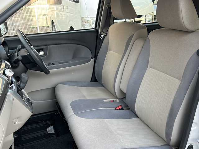 ダイハツ キャスト スタイル X SAⅡ 道央・札幌 2017(平29)年 7.3万km パールホワイトⅢ 純正ナビ（Am/Fm/CD/DVD/BT/SD/USB/TVフルセグ）/ETC/オートエアコン/衝突被害軽減ブレーキ/横滑り防止装置/アイドリングストップ/プッシュスタート/オートライト/ISOFIX/電動格納ミラー/純正フロアマット/純正ドアバイザー/セキュリティアラーム/純正ホイールカバー