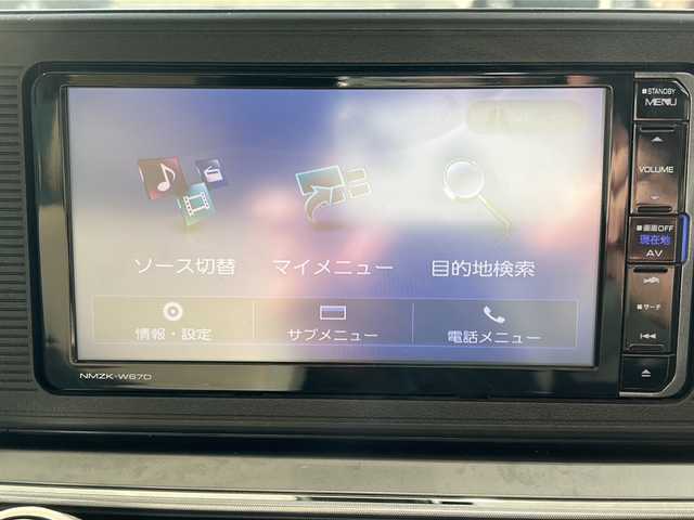 ダイハツ キャスト スタイル X SAⅡ 道央・札幌 2017(平29)年 7.3万km パールホワイトⅢ 純正ナビ（Am/Fm/CD/DVD/BT/SD/USB/TVフルセグ）/ETC/オートエアコン/衝突被害軽減ブレーキ/横滑り防止装置/アイドリングストップ/プッシュスタート/オートライト/ISOFIX/電動格納ミラー/純正フロアマット/純正ドアバイザー/セキュリティアラーム/純正ホイールカバー