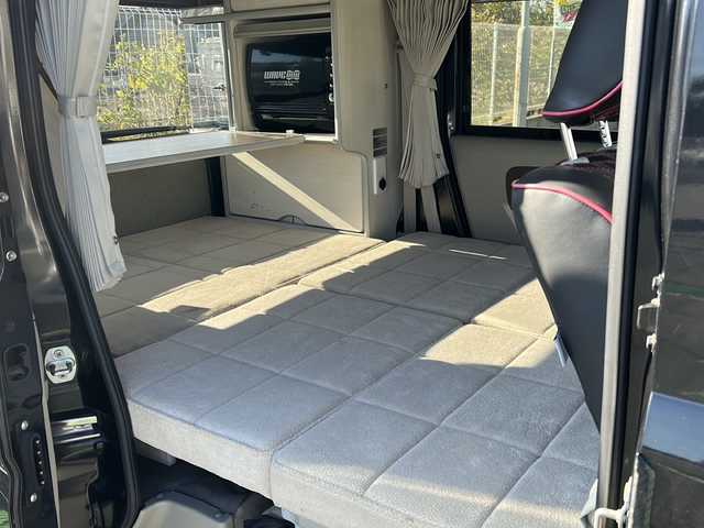 スズキ エブリイ ジョイン 兵庫県 2017(平29)年 8.7万km ブルーイッシュブラックパール3 岡モータース ミニチュアクルーズSV/取扱説明書/保証書/社外SDナビ（フルググ/Bluetooth/AM/FM/DISC/SD）/インチアップ/ドラレコ前後/ETC/バックカメラ/革調シートカバー/衝突軽減ブレーキ/後付けモニター/2nd発進/MTモード/純正フロアマット/社外アルミホイール/LEDヘッドライト/両側スライドドア