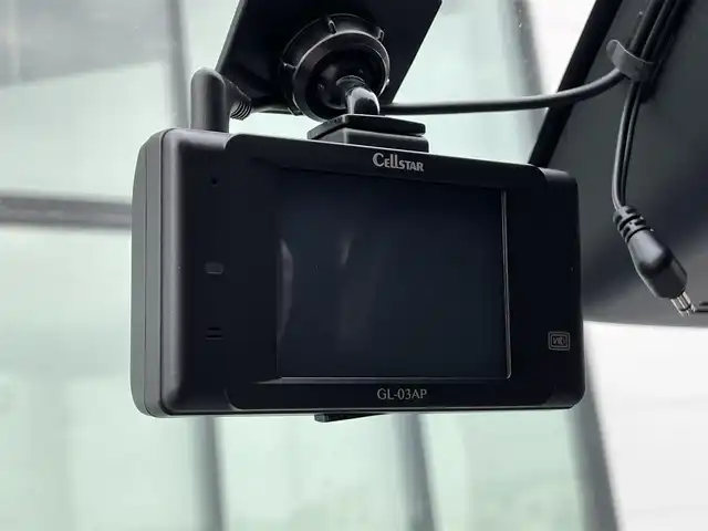 トヨタ ライズ Z 香川県 2020(令2)年 3.1万km ナチュラルベージュマイカM 衝突軽減ブレーキ/車線逸脱警報/純正9型ディスプレイオーディオ/バックカメラ/フルセグ/シートヒーター/革巻きステアリング/ステアリングリモコン/レーダークルーズコントロール/LEDライト/LEDフォグライト/スマートキー/プッシュスタート/スペアキー/純正17インチアルミ