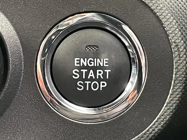 トヨタ ライズ Z 香川県 2020(令2)年 3.1万km ナチュラルベージュマイカM 衝突軽減ブレーキ/車線逸脱警報/純正9型ディスプレイオーディオ/バックカメラ/フルセグ/シートヒーター/革巻きステアリング/ステアリングリモコン/レーダークルーズコントロール/LEDライト/LEDフォグライト/スマートキー/プッシュスタート/スペアキー/純正17インチアルミ