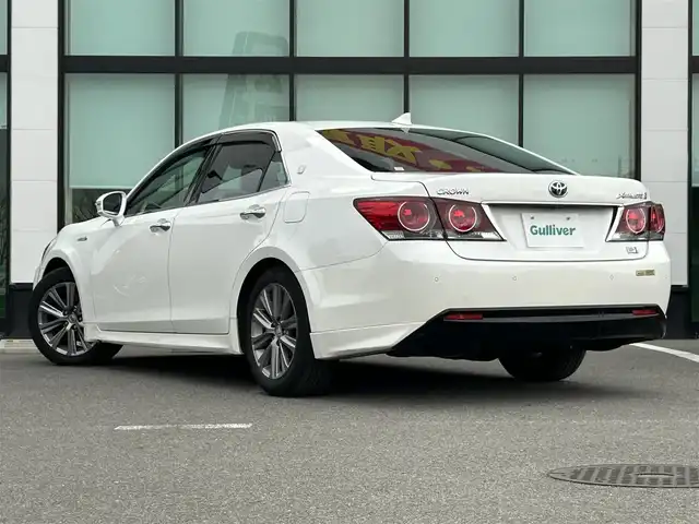 トヨタ クラウン ハイブリッド アスリートS 和歌山県 2017(平29)年 6.9万km ホワイトパールクリスタルシャイン 純正ナビ/フルセグTV/バックカメラ/プリクラッシュセーフティー/レーダークルーズコントロール/パワーシート/シートヒーター/ステアリングヒーター/ドライブレコーダー/純正アルミホイール/純正フロアマット/LEDヘッドライト/オートライト