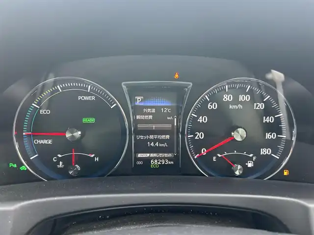 トヨタ クラウン ハイブリッド アスリートS 和歌山県 2017(平29)年 6.9万km ホワイトパールクリスタルシャイン 純正ナビ/フルセグTV/バックカメラ/プリクラッシュセーフティー/レーダークルーズコントロール/パワーシート/シートヒーター/ステアリングヒーター/ドライブレコーダー/純正アルミホイール/純正フロアマット/LEDヘッドライト/オートライト