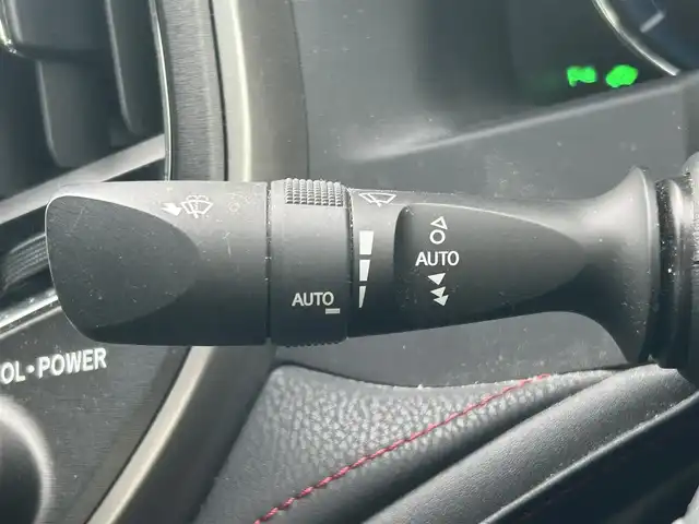 トヨタ クラウン ハイブリッド アスリートS 和歌山県 2017(平29)年 6.9万km ホワイトパールクリスタルシャイン 純正ナビ/フルセグTV/バックカメラ/プリクラッシュセーフティー/レーダークルーズコントロール/パワーシート/シートヒーター/ステアリングヒーター/ドライブレコーダー/純正アルミホイール/純正フロアマット/LEDヘッドライト/オートライト