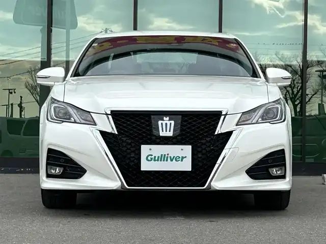 トヨタ クラウン ハイブリッド アスリートS 和歌山県 2017(平29)年 6.9万km ホワイトパールクリスタルシャイン 純正ナビ/フルセグTV/バックカメラ/プリクラッシュセーフティー/レーダークルーズコントロール/パワーシート/シートヒーター/ステアリングヒーター/ドライブレコーダー/純正アルミホイール/純正フロアマット/LEDヘッドライト/オートライト