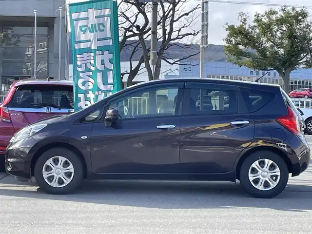 日産 ノート メダリスト 長野県 2014(平26)年 5.6万km オーロラモーヴ 社外ナビ（FM/AM、CD、DVD）/全方位カメラ/フルセグテレビ/ETC/アイドリングストップ/純正フロアマット/社外サマータイヤ積み込み/スマートキ―１本/ハロゲンオートライト/ヘッドライトレベライザー/社外１４AW/ダブルエアバック/ワンオーナー/保証書、取扱説明書/記録簿