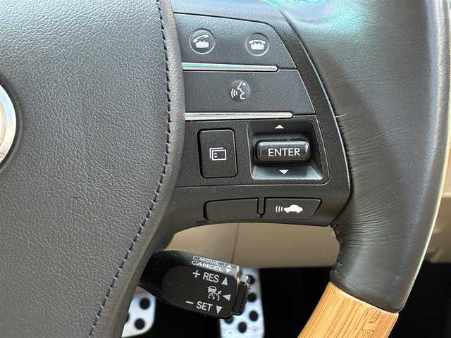 レクサス ＨＳ 250h バージョンI 熊本県 2013(平25)年 14.1万km ムーンライトオパール 純正ＨＤＤナビ/【フルセグTV/CD/DVD/SD/USB/AUX/BT】/バックカメラ/クルーズコントロール/純正17インチAW/コーナーセンサー/革シート/前席パワーシート（D席メモリ付）/前席シートヒーター/前席シートクーラー/ドライブレコーダー/ＬＥＤヘッドライト/オートライト/フォグランプ/ビルトインＥＴＣ/ステアリングリモコン/純正フロアマット/純正ドアバイザー
