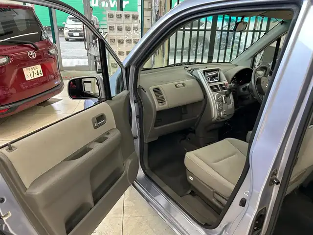 ホンダ モビリオ A 東京都 2004(平16)年 6.3万km パープリッシュシルバーメタリック 社外デッキ/(kenwood DPX-50MD)/(CD/AUX/FM)/社外ラバーマット/電動格納ミラー/W　ABSエアバッグ/新車時保証書/取扱説明書