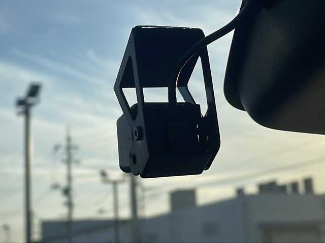 ダイハツ ミラ イース G SAⅢ 島根県 2019(令1)年 1.4万km スカイブルーメタリック 社外ナビ（AVN-D9W）/フルセグTV/バックカメラ/Bluetooth接続/スマートアシストIII/・衝突軽減ブレーキ/・車線逸脱警報/・先行車発進お知らせ機能/・オートマチックハイビーム/ドライブレコーダー/ETC/シートヒーター/ドライブレコーダー/スペアキー