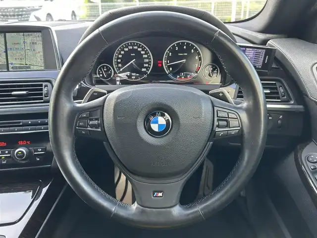 ＢＭＷ ６４０ｉ グランクーペ Mスポーツ 群馬県 2013(平25)年 6.9万km アルピンホワイトⅢ ターボ/純正HDDナビ/（CD/DVD/Bluetooth/AUX/USB/フルセグ）/バックカメラ/サンルーフ/ハーフレザーシート/前席パワーシート/シートヒーター/クルーズコントロール/オートブレーキホールド/プッシュスタート/アイドリングストップ/前後ドライブレコーダー/オートライト/オートエアコン/GPSレーダー/ステアリングスイッチ/パドルシフト/社外フロアマット/純正19インチAW/クリアランスソナー/LEDヘッドライト/Fグリル積込/H＆Rダウンサス積込/スペアキー×1