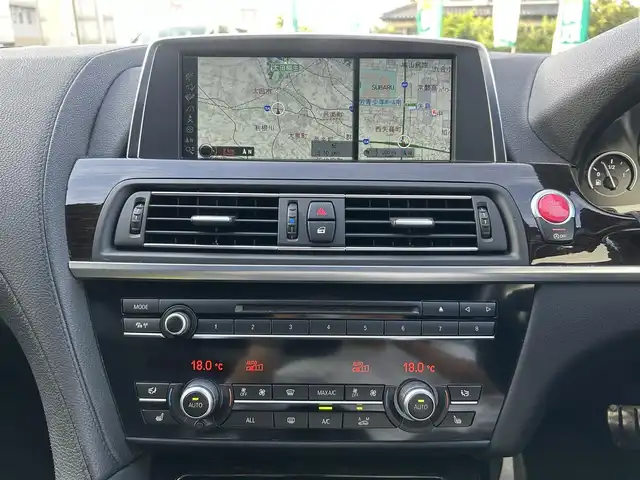 ＢＭＷ ６４０ｉ グランクーペ Mスポーツ 群馬県 2013(平25)年 6.9万km アルピンホワイトⅢ ターボ/純正HDDナビ/（CD/DVD/Bluetooth/AUX/USB/フルセグ）/バックカメラ/サンルーフ/ハーフレザーシート/前席パワーシート/シートヒーター/クルーズコントロール/オートブレーキホールド/プッシュスタート/アイドリングストップ/前後ドライブレコーダー/オートライト/オートエアコン/GPSレーダー/ステアリングスイッチ/パドルシフト/社外フロアマット/純正19インチAW/クリアランスソナー/LEDヘッドライト/Fグリル積込/H＆Rダウンサス積込/スペアキー×1