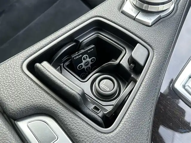 ＢＭＷ ６４０ｉ グランクーペ Mスポーツ 群馬県 2013(平25)年 6.9万km アルピンホワイトⅢ ターボ/純正HDDナビ/（CD/DVD/Bluetooth/AUX/USB/フルセグ）/バックカメラ/サンルーフ/ハーフレザーシート/前席パワーシート/シートヒーター/クルーズコントロール/オートブレーキホールド/プッシュスタート/アイドリングストップ/前後ドライブレコーダー/オートライト/オートエアコン/GPSレーダー/ステアリングスイッチ/パドルシフト/社外フロアマット/純正19インチAW/クリアランスソナー/LEDヘッドライト/Fグリル積込/H＆Rダウンサス積込/スペアキー×1