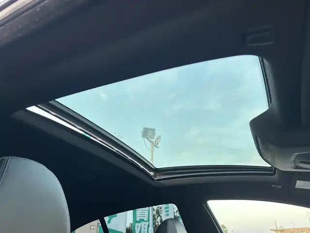 ＢＭＷ ６４０ｉ グランクーペ Mスポーツ 群馬県 2013(平25)年 6.9万km アルピンホワイトⅢ ターボ/純正HDDナビ/（CD/DVD/Bluetooth/AUX/USB/フルセグ）/バックカメラ/サンルーフ/ハーフレザーシート/前席パワーシート/シートヒーター/クルーズコントロール/オートブレーキホールド/プッシュスタート/アイドリングストップ/前後ドライブレコーダー/オートライト/オートエアコン/GPSレーダー/ステアリングスイッチ/パドルシフト/社外フロアマット/純正19インチAW/クリアランスソナー/LEDヘッドライト/Fグリル積込/H＆Rダウンサス積込/スペアキー×1