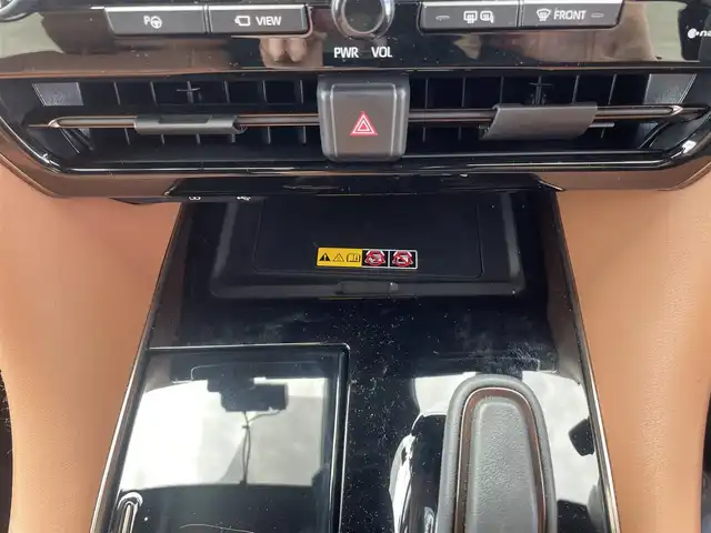 トヨタ ヴェルファイア ハイブリット Z プレミア 神奈川県 2024(令6)年 0.5万km 黒