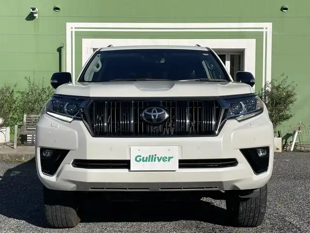 トヨタ ランドクルーザー プラド TX Lパッケージ 埼玉県 2021(令3)年 10万km ホワイトパールクリスタルシャイン ワンオーナー車/サンルーフ/黒革シート/前席シートヒーター＆エアシート/メーカーOPナビTV/パノラミックビューモニター/クリアランスソナー/LEDヘッドライト/ルーフレール/レーダークルーズコントロール/セーフティセンス/プッシュスタート/スマートキー/保証書付整備手帳/取扱説明書