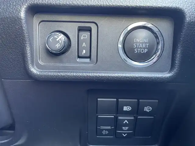 トヨタ ランドクルーザー プラド TX Lパッケージ 埼玉県 2021(令3)年 10万km ホワイトパールクリスタルシャイン ワンオーナー車/サンルーフ/黒革シート/前席シートヒーター＆エアシート/メーカーOPナビTV/パノラミックビューモニター/クリアランスソナー/LEDヘッドライト/ルーフレール/レーダークルーズコントロール/セーフティセンス/プッシュスタート/スマートキー/保証書付整備手帳/取扱説明書