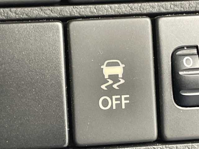 スズキ アルト Lリミテッド 群馬県 2019(令1)年 1.4万km ブリスクブルーM 社外７インチディスプレイオーディオ　Ｂｌｕｅｔｏｏｔｈ接続　バックカメラ　コーナーセンサー　シートヒーター　衝突被害軽減システム　ヘッドライトレベライザー　リモコンキー　アイドリングストップ　禁煙車