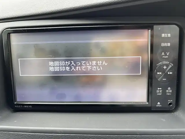 トヨタ アイシス プラタナ Vセレクション 福岡県 2011(平23)年 7.9万km ホワイトパールクリスタルシャイン プッシュスタートボタン/スマートキー/Bluetoothオーディオ/バックカメラ/フルセグTV/SDナビ（地図SDなし）/純正フロアマット/両側パワースライドドア/純正アルミホイール/オートライト