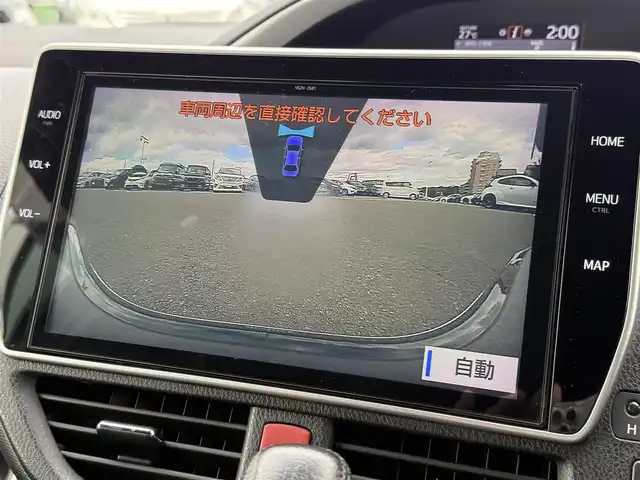 トヨタ ヴォクシー ZS 煌Ⅱ 奈良県 2019(平31)年 4.3万km ブラック 7人乗り/モデリスタ(フロントスポイラー)/TOYOTAセーフティセンス/・プリクラッシュセーフティ/(歩行者[昼]検知機能付衝突回避支援タイプ//レーザーレーダー＋単眼カメラ方式)/・レーンディパーチャアラート/・オートマチックハイビーム/先行車発進お知らせ機能/パーキングサポートブレーキ(前後方静止物)/純正１０型ナビ　型式：NSZN-Z68T/【フルセグTV、DVD再生可、BT対応】/ステアリングスイッチ/フロント、バックカメラ/純正フリップダウンリヤモニター/純正ドライブレコーダー/ビルトインETC2.0/クルーズコントロール/両側パワースライドドア/アイドリングストップ/横滑り防止装置/電動格納ミラー/純正フロアマット/オートライト/LEDヘッドライト/LEDフォグ/純正17インチアルミホイール