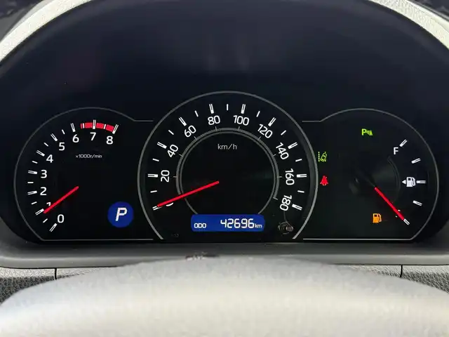 トヨタ ヴォクシー ZS 煌Ⅱ 奈良県 2019(平31)年 4.3万km ブラック 7人乗り/モデリスタ(フロントスポイラー)/TOYOTAセーフティセンス/・プリクラッシュセーフティ/(歩行者[昼]検知機能付衝突回避支援タイプ//レーザーレーダー＋単眼カメラ方式)/・レーンディパーチャアラート/・オートマチックハイビーム/先行車発進お知らせ機能/パーキングサポートブレーキ(前後方静止物)/純正１０型ナビ　型式：NSZN-Z68T/【フルセグTV、DVD再生可、BT対応】/ステアリングスイッチ/フロント、バックカメラ/純正フリップダウンリヤモニター/純正ドライブレコーダー/ビルトインETC2.0/クルーズコントロール/両側パワースライドドア/アイドリングストップ/横滑り防止装置/電動格納ミラー/純正フロアマット/オートライト/LEDヘッドライト/LEDフォグ/純正17インチアルミホイール