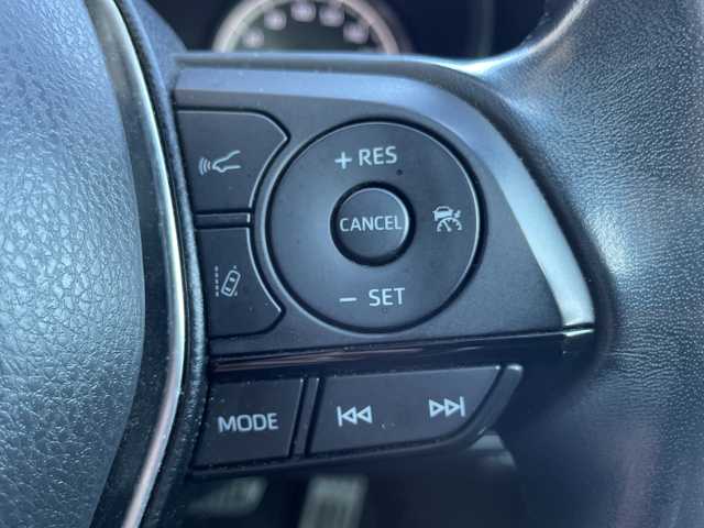 トヨタ ハリアー ハイブリッド Z 神奈川県 2020(令2)年 4万km ブラック JBLサウンド/プッシュスタート/クルーズコントロール（追従有）/ビルトインETC/ステアリングリモコン/オートブレーキホールド/オートライト＆ハイビーム/LEDライト/Bluetooth/フルセグTV/電動シート（D席）/電動パーキングブレーキ/オートブレーキホールド/ミラー型ドラレコ/USB×４（前席×２後席×２）