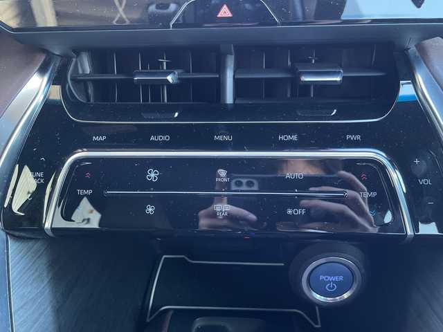 トヨタ ハリアー ハイブリッド Z 神奈川県 2020(令2)年 4万km ブラック JBLサウンド/プッシュスタート/クルーズコントロール（追従有）/ビルトインETC/ステアリングリモコン/オートブレーキホールド/オートライト＆ハイビーム/LEDライト/Bluetooth/フルセグTV/電動シート（D席）/電動パーキングブレーキ/オートブレーキホールド/ミラー型ドラレコ/USB×４（前席×２後席×２）