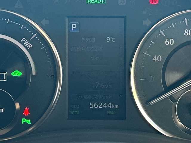 トヨタ ヴェルファイア ハイブリット エグゼクティブ ラウンジ 東京都 2018(平30)年 5.7万km ホワイトパールクリスタルシャイン モデリスタフルエアロ/ツインムーンルーフ/純正SDナビ/　Bluetooth/フルセグTV/DVD/CD/Blu-ray/HDMI/純正フリップダウンモニター/JBLプレミアムサウンドシステム/両側パワースライドドア/ビルトインETC2.0/レーダークルーズコントロール/パノラミックビューモニター/デジタルインナーミラー/プリクラッシュセーフティ/レーントレーシングアシスト/ロードサインアシスト/アダプティブハイビームシステム/レザーシート/パワーシート/シートヒーター/シートクーラー/インテリジェントクリアランスソナー/ブラインドスポットモニター/デジタルインナーミラー/パワーバックドア/3眼LEDヘットライト/LEDフォグランプ/LEDコーナリングランプ/シーケンシャルターンランプ/純正17インチアルミホイール/ステアリングヒーター/ステアリングスイッチ/置くだけ充電/AC100V電源/スペアキー×3/後席サンシェード/プッシュスタート/スマートキー/電動オート格納ミラー/ウインカーミラー/フロアマット/ドアバイザー/保証書/取扱説明書