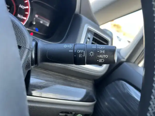 ホンダ オデッセイ アブソルート EX 埼玉県 2014(平26)年 11.8万km パール ・ワンオーナー/・禁煙車/・車検R9年9月28日まで/・レーダークルーズコントロール/・レーダーブレーキ/・純正ナビゲーション/・純正後席モニター/・純正18インチアルミホイール/・両側電動スライドドア/・360°カメラ/・CD/DVD/BT/USB/HDMI/・アイドリングストップ/・パワーシート/・LEDヘッドライト/・スペアキー/・新車保証書/・取扱説明書