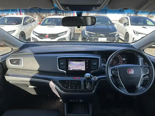 ホンダ オデッセイ アブソルート EX 埼玉県 2014(平26)年 11.8万km パール ・ワンオーナー/・禁煙車/・車検R9年9月28日まで/・レーダークルーズコントロール/・レーダーブレーキ/・純正ナビゲーション/・純正後席モニター/・純正18インチアルミホイール/・両側電動スライドドア/・360°カメラ/・CD/DVD/BT/USB/HDMI/・アイドリングストップ/・パワーシート/・LEDヘッドライト/・スペアキー/・新車保証書/・取扱説明書