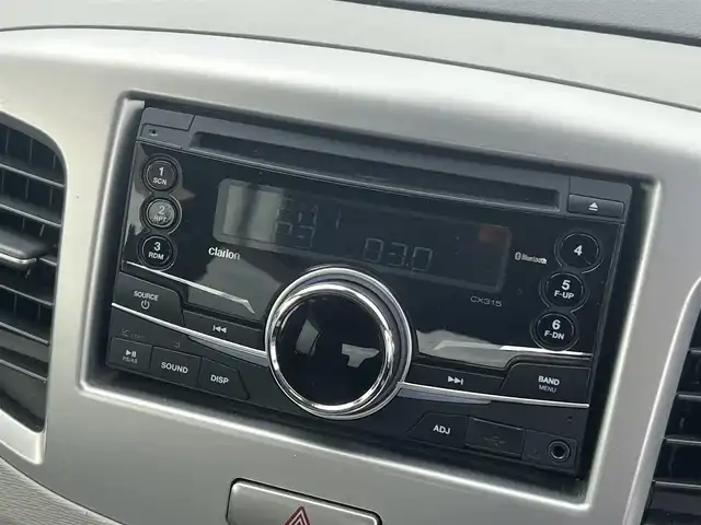 スズキ ワゴンＲ FZ 秋田県 2014(平26)年 4.8万km クリスタルホワイトP ４WD/純正オーディオ（AM/FM/CD)/衝突軽減システム/社外アルミ/スマートキー/アイドリングストップ/プッシュスタート/純正エアロパーツ/前席シートヒーター/社外フロアマット/純正ドアバイザー/ステアリングスイッチ/オートエアコン/パワーステアリング/パワーウィンドウ/レベライザー/電動格納ウィンカーミラー/横滑り防止/盗難防止装置/保証書/取扱説明書/記録簿