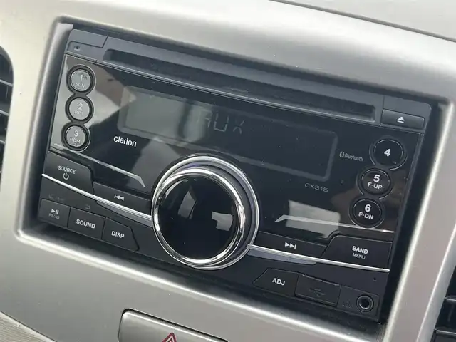 スズキ ワゴンＲ FZ 秋田県 2014(平26)年 4.8万km クリスタルホワイトP ４WD/純正オーディオ（AM/FM/CD)/衝突軽減システム/社外アルミ/スマートキー/アイドリングストップ/プッシュスタート/純正エアロパーツ/前席シートヒーター/社外フロアマット/純正ドアバイザー/ステアリングスイッチ/オートエアコン/パワーステアリング/パワーウィンドウ/レベライザー/電動格納ウィンカーミラー/横滑り防止/盗難防止装置/保証書/取扱説明書/記録簿