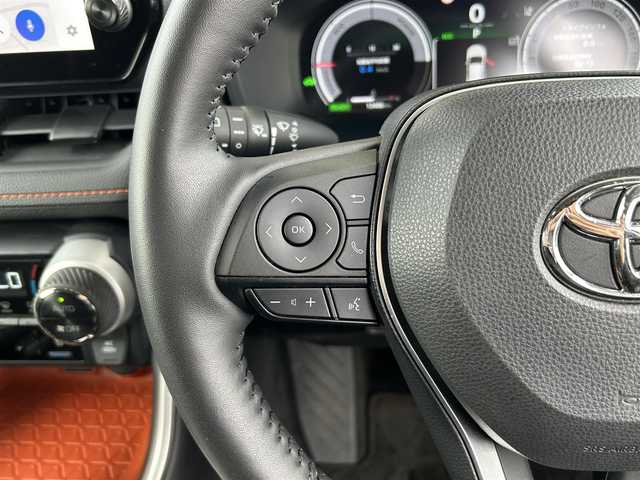 トヨタ ＲＡＶ４ ハイブリッド アドベンチャー 広島県 2023(令5)年 1.4万km アーバンカーキ ワンオーナー/JAOSバンパーガード/パノラマルーフ/4WD/純正ナビ（Bluetooth/フルセグTV/AM/FM）/バックカメラ/ETC2.0/前後ドライブレコーダー/電動リアゲート/シートヒーター「D/N席」/エアーシート「D/N席」/メモリ付きパワーシート/衝突被害軽減システム/レーダークルーズコントロール/前後コーナーセンサー/ブラインドスポットモニター/標識認識機能/リアクロストラフィックアラート/デジタルインナーミラー/LEDヘッドライト/オートライト/オートマチックハイビーム/フォグライト/プッシュスタート/ステアリングヒーター/ドアバイザー/純正ラゲッジプロテクター/純正フロアマット/純正アルミ/取扱説明書/保証書/スペアキー×1