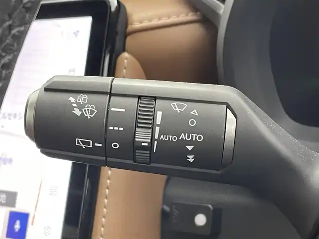 レクサス ＬＢＸ リラックス 茨城県 2024(令6)年 1.4万km ソニッククォーツ 純正9.8型DA/フルセグテレビ/クルーズコントロール/パワーバックドア/本革シート/シートヒーター/ドライブレコーダー/スペアキー/ETC2.0/パワーシート/アルミホイール純正/コーナーセンサー前後/全方位カメラ/USB入力端子タイプC/オートマチックハイビーム/プッシュスタート
