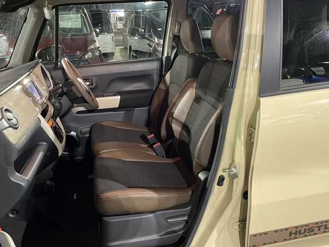 スズキ ハスラー ワンダラー 徳島県 2019(平31)年 4.8万km シフォンアイボリーメタリック/ウッディブラウン2トーンルーフ 純正7型メモリナビ　AVIC-RWS901/（DISC/USB/ラジオ/iPod/BT/AUX/フルセグ）/全方位カメラ/ETC/ハーフレザーシート/前席シートヒーター/純正15AW/キセノンヘッドライト/純正フロアマット/スペアキー/純正ドアバイザー/電動格納ミラー/フォグライト/取扱説明書