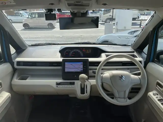 スズキ ワゴンＲ HYBRID FX 埼玉県 2018(平30)年 5.3万km ブリスクブルーメタリック ・社外ナビ/・ワンセグ/・ドライブレコーダー（前）/・ETC/・オートエアコン/・プッシュスタート/・スマートキー×２/・ヘッドアップディスプレイ/・プリクラッシュ/・アイドリングストップ/・レーンアシスト/・シートヒーター（D）/・オートライト/・電格ミラー/・助手席下収納/・フロアマット/・スタッドレス積込み/・取扱説明書/・保証書