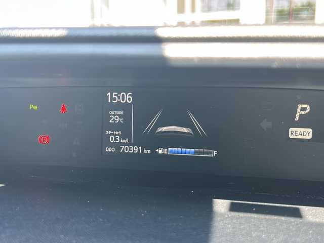 トヨタ アクア S スタイルブラック 静岡県 2019(令1)年 7.1万km ダークブルーマイカ 安全機能/・パーキングサポートブレーキ/・レーンキープアシスト/・クリアランスソナー/純正ナビ/・フルセグTV/・CD/DVD/Bluetooth/MSV/ラジオ/主要装備/・バック、フロントカメラ/・ドライブレコーダー/・シートヒーター/・ETC/・LEDヘッドライト/・ステアリングスイッチ/・クルーズコントロール/・プッシュスタート/・スマートキー