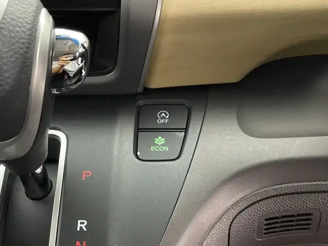 ホンダ フリード G ホンダセンシング 鹿児島県 2018(平30)年 2.6万km ブルーホライゾンM 純正ナビ/（Bluetooth、フルセグTV、CD、DVD、FM、AM）/ホンダセンシング/プッシュスタート/アイドリングストップ/AAC/アダプティブクルーズコントロール/ETC/バックカメラ/純正フロアマット/両側パワースライドドア/ドアバイザー/LEDヘッドライト/オートライト