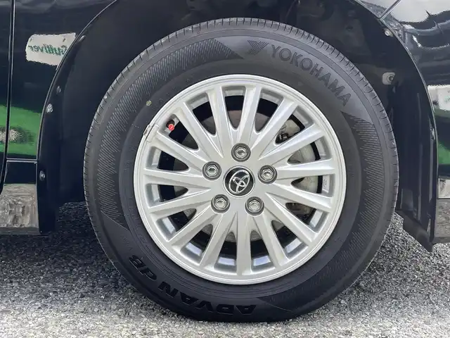 トヨタ ヴォクシー ハイブリッド V 兵庫県 2014(平26)年 8.4万km ブラック 外部検査実施済み/・純正9インチメモリーナビ（NSZT-Y62G）/・地デジ/DVD/BT/・バックカメラ/・ステアリングリモコン/・カロッツェリアツイーター/・ナビTVキャンセラー/・左パワースライドドア/・ビルトインETC/・純正15インチAW/・前席シートヒーター/・置くだけ充電/・オートLEDヘッドランプ/・スペアキー