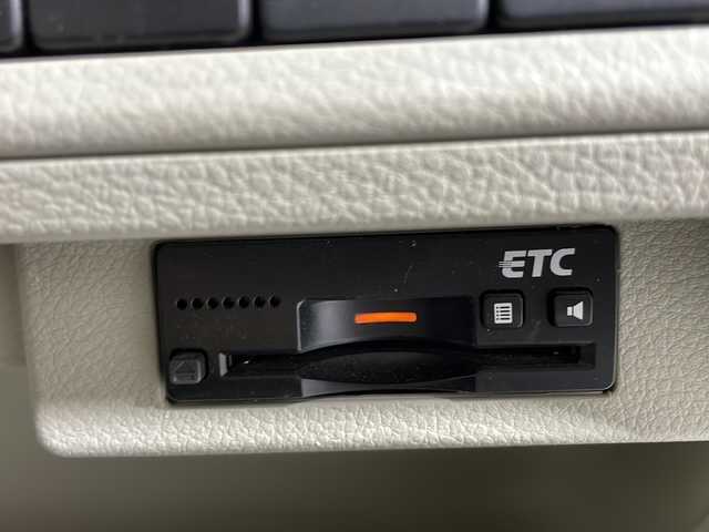 スズキ ラパン モード 沖縄県 2019(令1)年 3.2万km ノクターンブルーパール/ホワイト 2トーンルーフ 禁煙車　/ワンオーナー　/社外ディスプレイオーディオ　/Ｂｌｕｅｔｏｏｔｈ　ラジオ　ＵＳＢ　/ステアリングリモコン　/レーダーブレーキサポート　/ステアリングリモコン　/オートライト　/シートヒーター/ビルトインETC