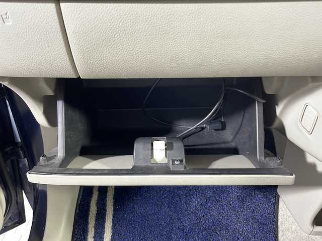 スズキ ラパン モード 沖縄県 2019(令1)年 3.2万km ノクターンブルーパール/ホワイト 2トーンルーフ 禁煙車　/ワンオーナー　/社外ディスプレイオーディオ　/Ｂｌｕｅｔｏｏｔｈ　ラジオ　ＵＳＢ　/ステアリングリモコン　/レーダーブレーキサポート　/ステアリングリモコン　/オートライト　/シートヒーター/ビルトインETC