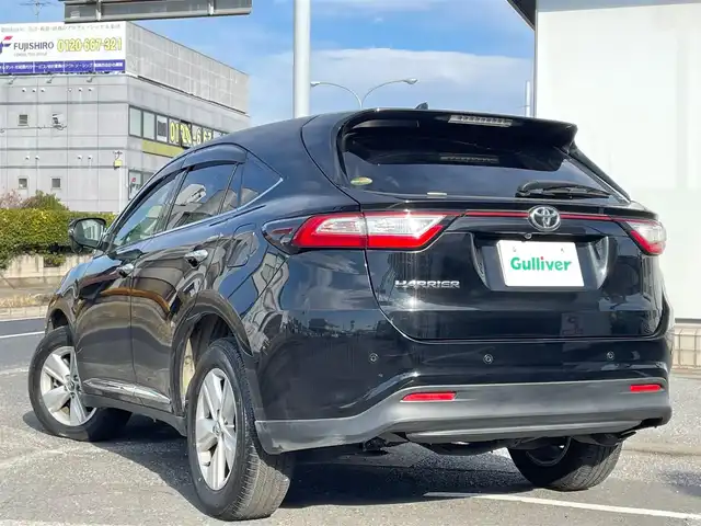 トヨタ ハリアー エレガンス 千葉県 2019(平31)年 5.4万km ブラック ワンオーナー車/サンルーフ　/９型純正ナビ(NSZT-Y66T)　/・ラジオ/CD/DVD/フルセグTV/BT/バックカメラ　/ビルトインETC2.0/Toyota Safety Sence/・レーダークルーズコントロール/・プリクラッシュセーフティ/・横滑り防止装置/・レーンディパーチャーアラート/・前後コーナーセンサー/・オートハイビーム/純正ドライブレコーダー　/カーテンエアバッグ/アイドリングストップ/ブレーキホールド/電子パーキングブレーキ　/ハーフレザーシート/パワーシート/純正フロアマット/プッシュスタート/スマートキー/純正17インチAW /LEDヘッドライト/取扱説明書/保証書/スペアキー