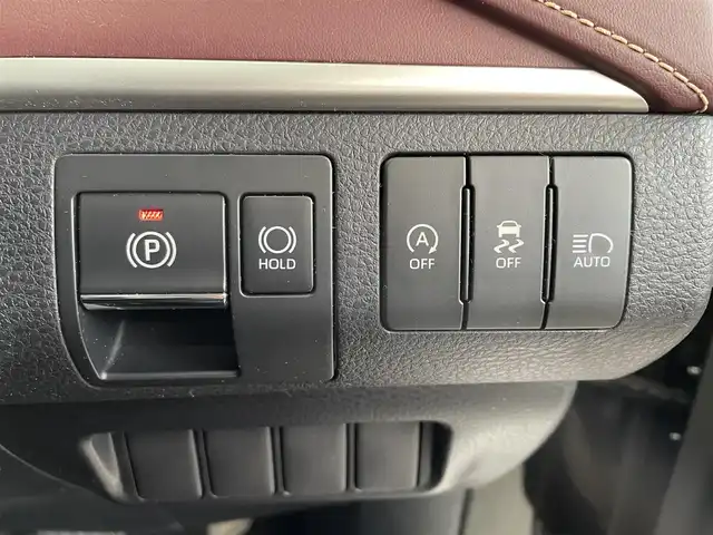 トヨタ ハリアー エレガンス 千葉県 2019(平31)年 5.4万km ブラック ワンオーナー車/サンルーフ　/９型純正ナビ(NSZT-Y66T)　/・ラジオ/CD/DVD/フルセグTV/BT/バックカメラ　/ビルトインETC2.0/Toyota Safety Sence/・レーダークルーズコントロール/・プリクラッシュセーフティ/・横滑り防止装置/・レーンディパーチャーアラート/・前後コーナーセンサー/・オートハイビーム/純正ドライブレコーダー　/カーテンエアバッグ/アイドリングストップ/ブレーキホールド/電子パーキングブレーキ　/ハーフレザーシート/パワーシート/純正フロアマット/プッシュスタート/スマートキー/純正17インチAW /LEDヘッドライト/取扱説明書/保証書/スペアキー