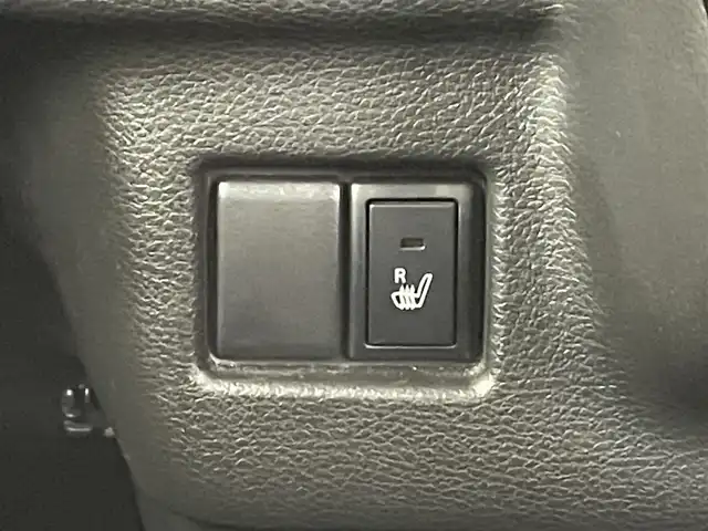 スズキ スペーシア カスタム HYBRID GS 福岡県 2019(令1)年 3.9万km ブルーイッシュブラックパール3 社外８型ナビ（ＢＴ，フルセグＴＶ）　/バックカメラ　/プッシュスタート　/コーナーセンサー　/衝突軽減ブレーキ　/レーンキープ　/横滑り防止装置　/アイドリングストップ　/片側電動スライドドア　/シートヒーター　/ＬＥＤ